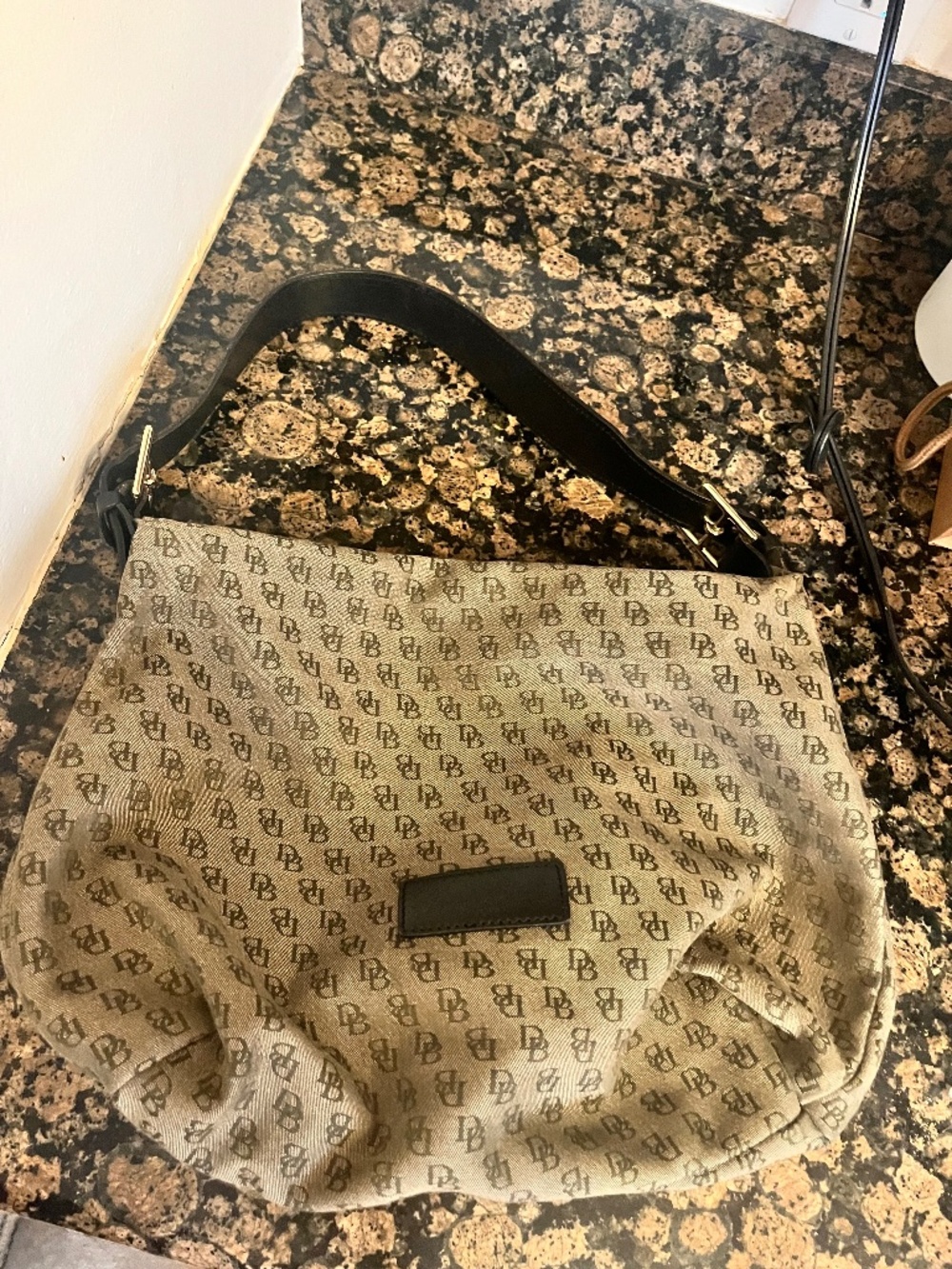 Dooney & Bourke Bag - Picture 1 of 5